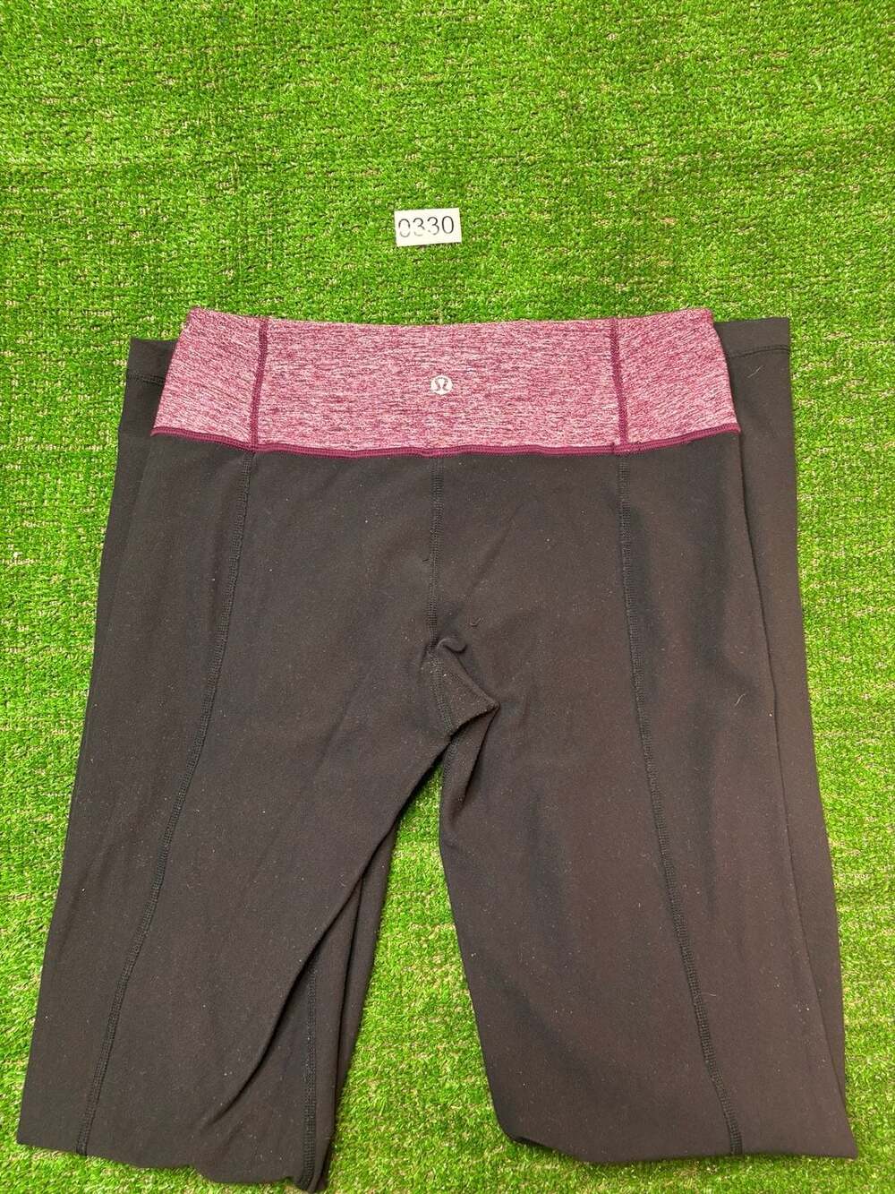 Lululemon Athletica Black and Pink Contrast Waistband Yoga Pants Leggings